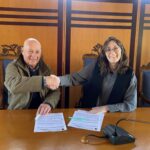 El Ayuntamiento y L’Entregu han firmado un convenio de patrocionio